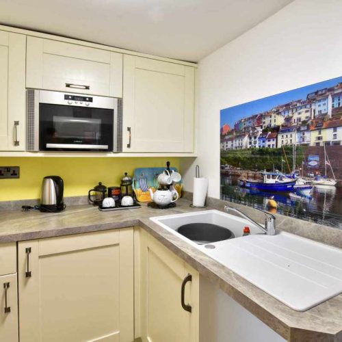 Hotel for sale in Brixham, Devon - A Beautifully Presented 5-bedroom ‘wow-factor’ guest house with Exceptional Forward...
