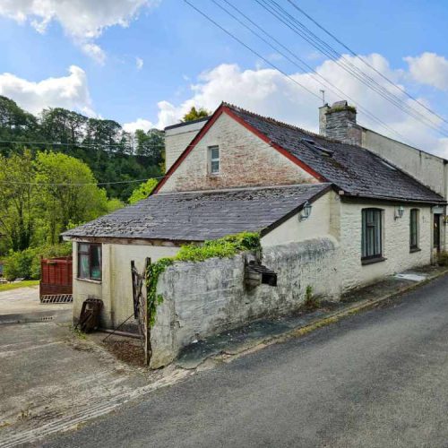 Development opportunity for sale in Looe, Cornwall - The Complete Complex with Development Potential