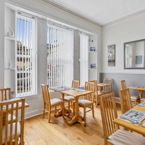 Hotel for sale in Torquay, Devon - STUNNING GUEST HOUSE IN A PERFECT LOCATION