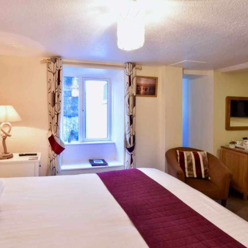 Hotel for sale in Brixham, Devon - A Beautifully Presented 5-bedroom ‘wow-factor’ guest house with Exceptional Forward...