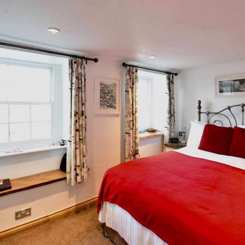 Hotel for sale in Brixham, Devon - A Beautifully Presented 5-bedroom ‘wow-factor’ guest house with Exceptional Forward...
