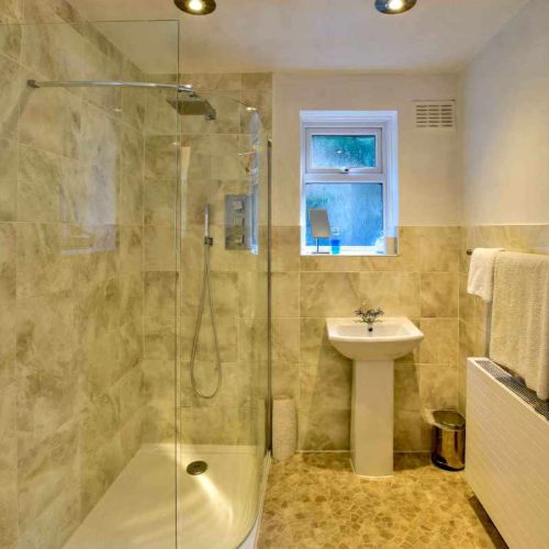 Hotel for sale in Brixham, Devon - A Beautifully Presented 5-bedroom ‘wow-factor’ guest house with Exceptional Forward...