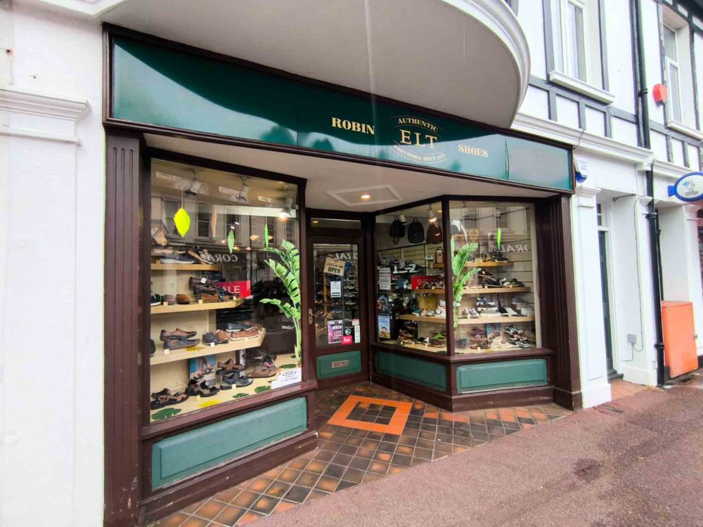 Prime Location – Vacant Retail Unit in St Marychurch, Torquay
