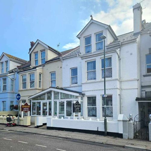 Hotel for sale in Paignton, Devon - A wonderful Guesthouse, Home with Income or family home, this property has it all