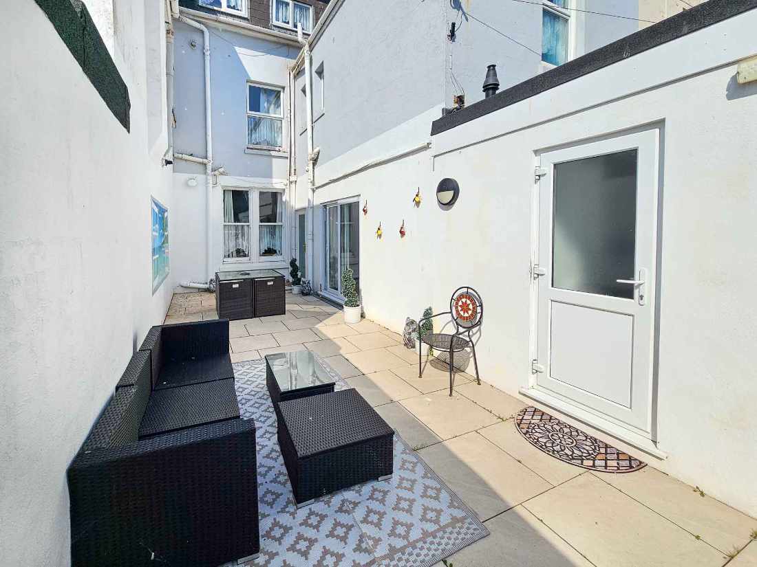 Hotel for sale in Paignton, Devon - A wonderful Guesthouse, Home with Income or family home, this property has it all