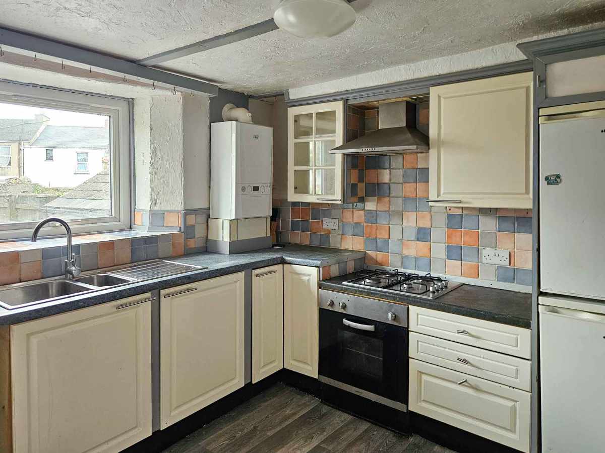A easily operated residential investment for sale