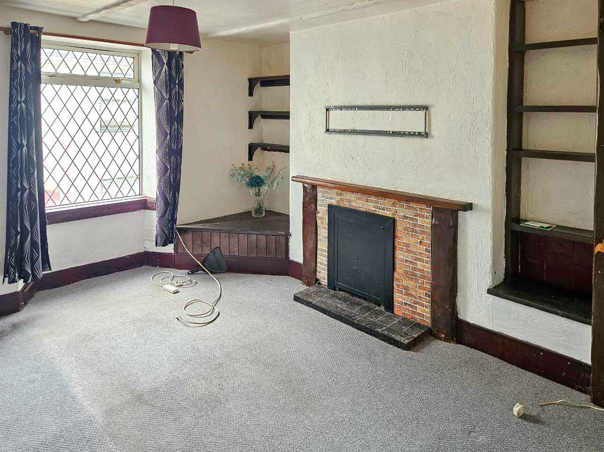 A easily operated residential investment for sale