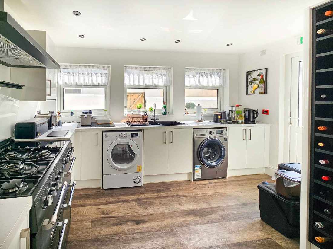 Hotel for sale in Paignton, Devon - A wonderful Guesthouse, Home with Income or family home, this property has it all