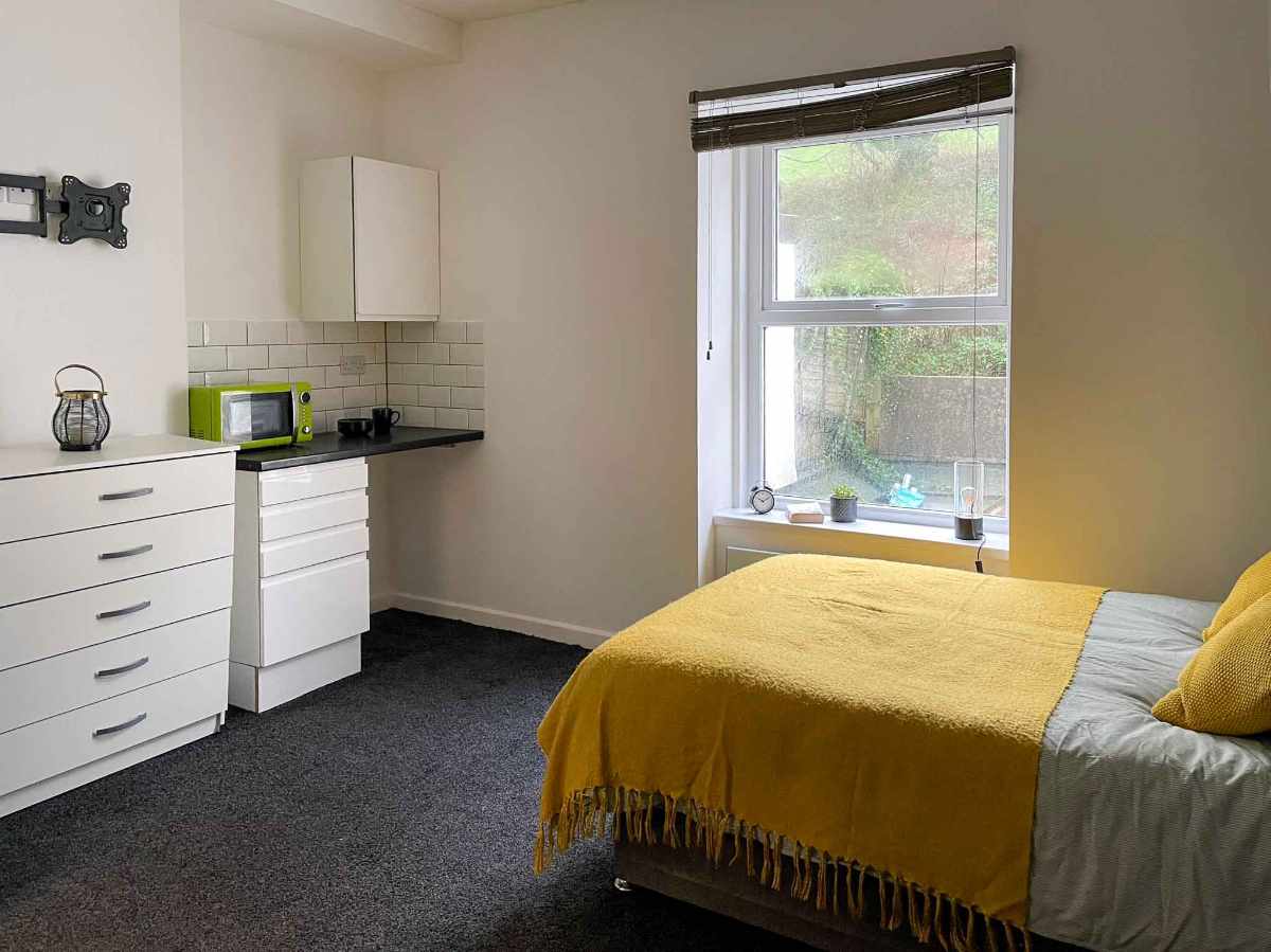 Exceptional Turnkey HMO Investment Opportunity in Torquay