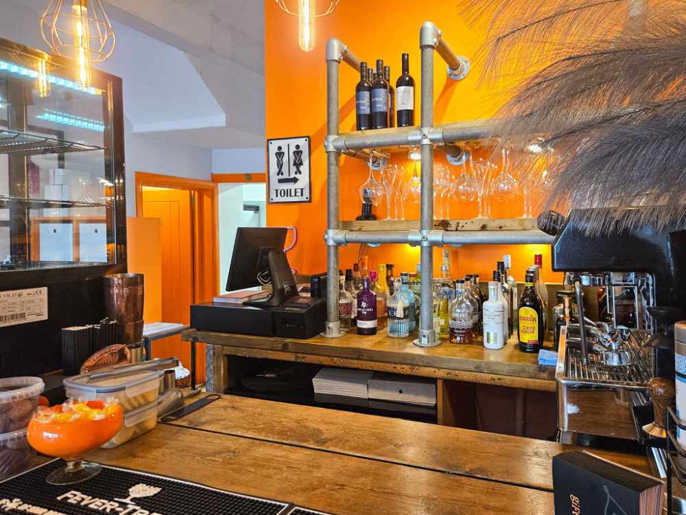 A fantastic, licensed tapas, café & bar venue for sale