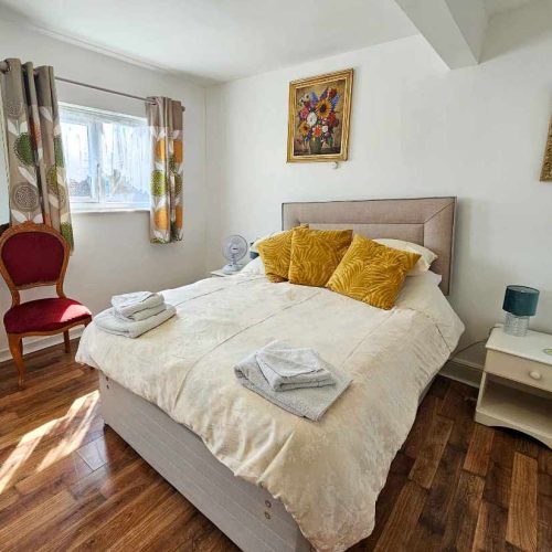Hotel for sale in Paignton, Devon - A wonderful Guesthouse, Home with Income or family home, this property has it all