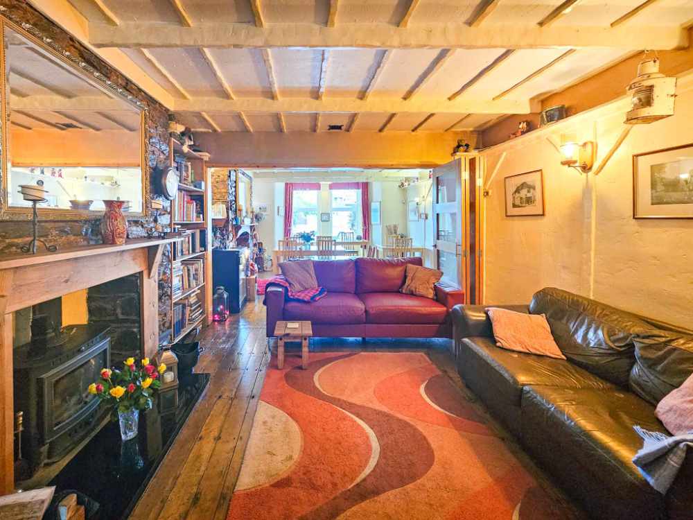 A Stunning Turn-Key Six-Bedroom Guest House with Exceptional Presentation and Strong Profitability