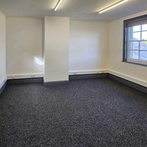 Office for sale in St Marychurch, Torquay - Top-quality serviced offices To Let in sought after location