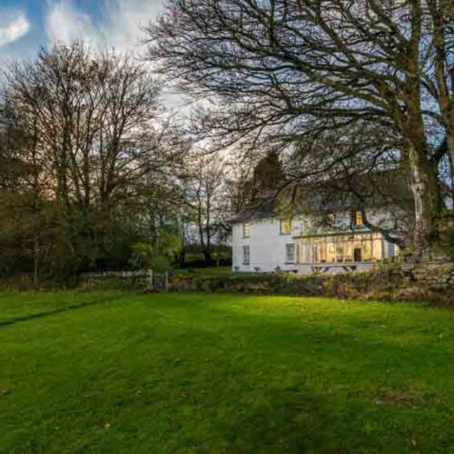 Farmhouse, Holiday Cottages, Weddings, Events, Glamping & much much more!