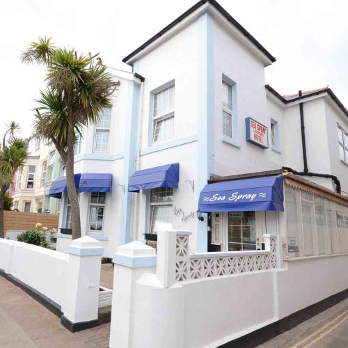 Hotel for sale in Paignton, Devon - A Fantastic Turn-key Investment Property in Paignton For Sale