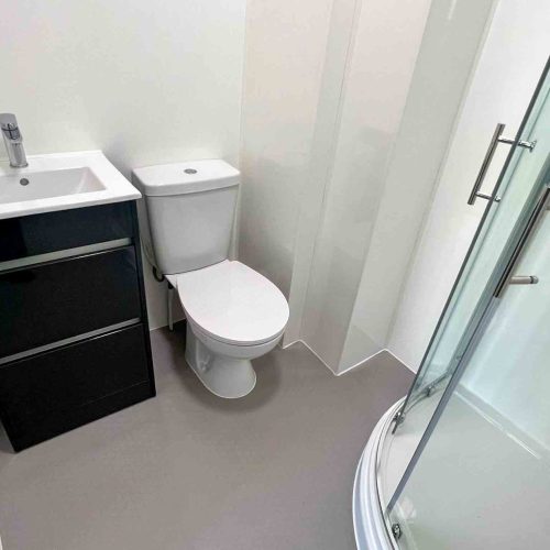 Hotel for sale in Paignton, Devon - A Fantastic Turn-key Investment Property in Paignton For Sale