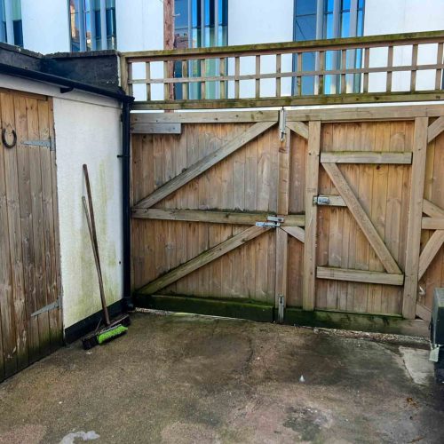 Hotel for sale in Paignton, Devon - A Fantastic Turn-key Investment Property in Paignton For Sale