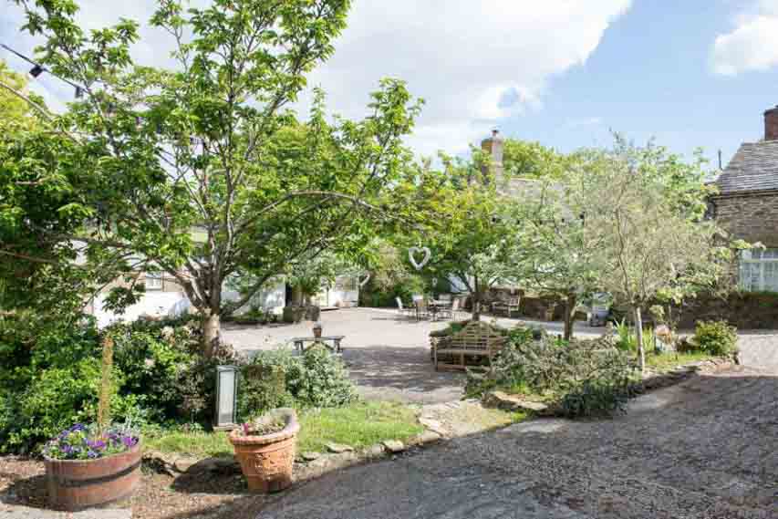Farmhouse, Holiday Cottages, Weddings, Events, Glamping & much much more!