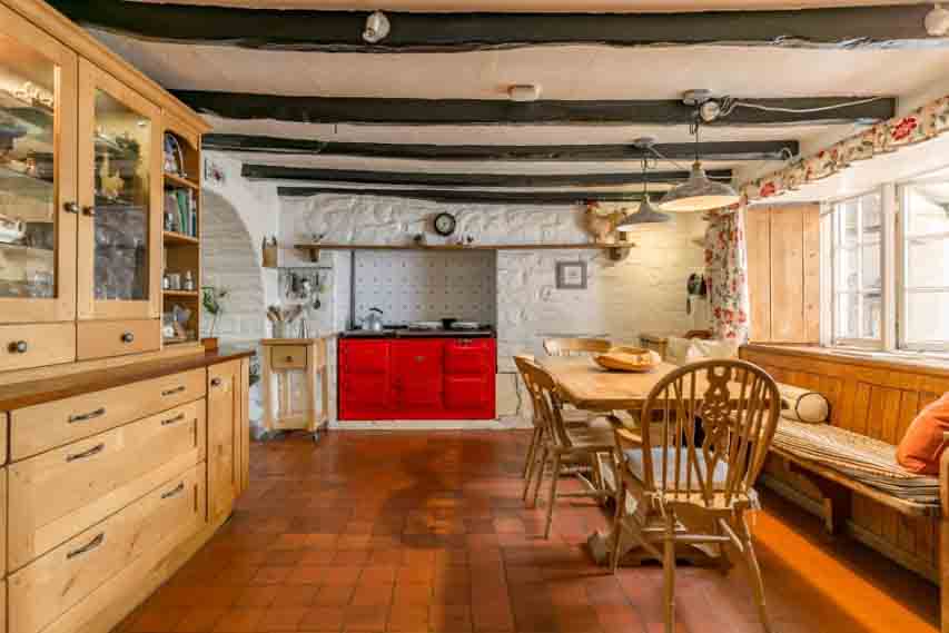 Farmhouse, Holiday Cottages, Weddings, Events, Glamping & much much more!