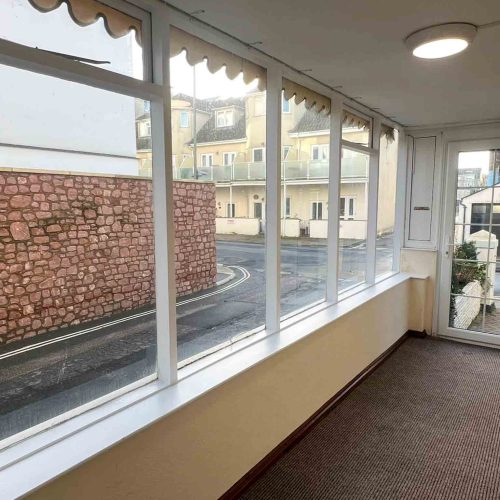 Hotel for sale in Paignton, Devon - A Fantastic Turn-key Investment Property in Paignton For Sale