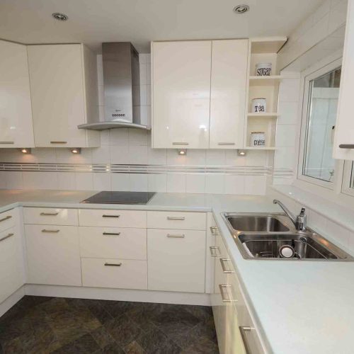Guest house for sale in Brixham, Devon - A Rare Freehold, Mixed-Use Property Located Right on Brixham Harbour