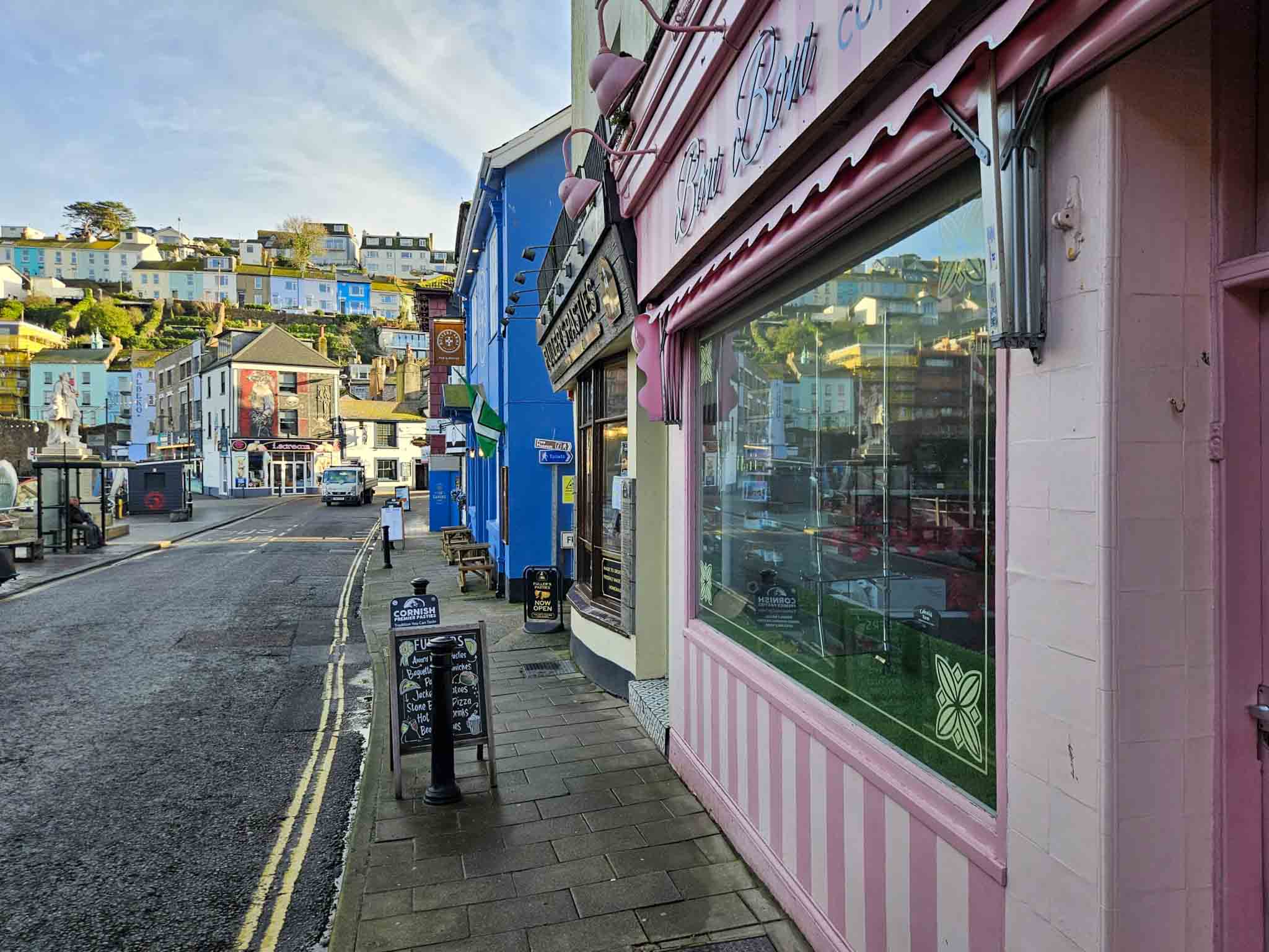 High-Footfall Confectionery Shop Opposite Brixham Harbour