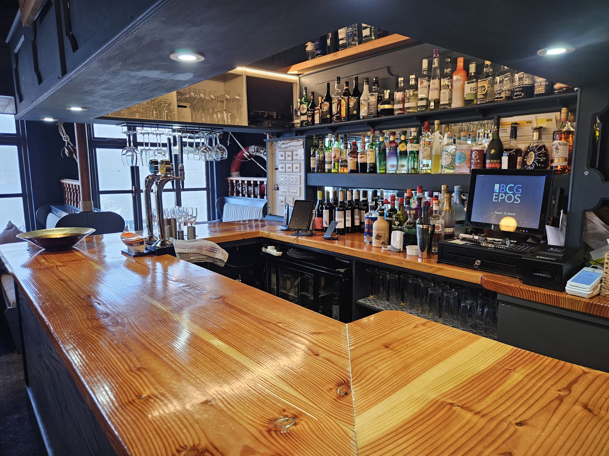A Fantastically Located and Highly Popular Restaurant
