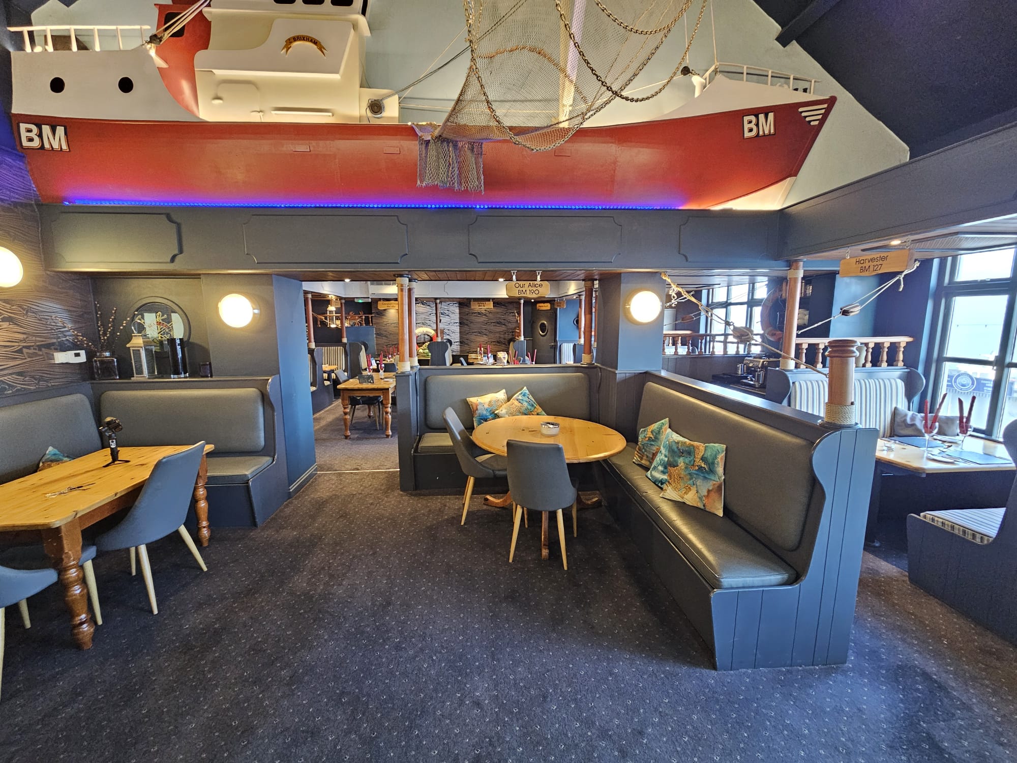 A Fantastically Located and Highly Popular Restaurant