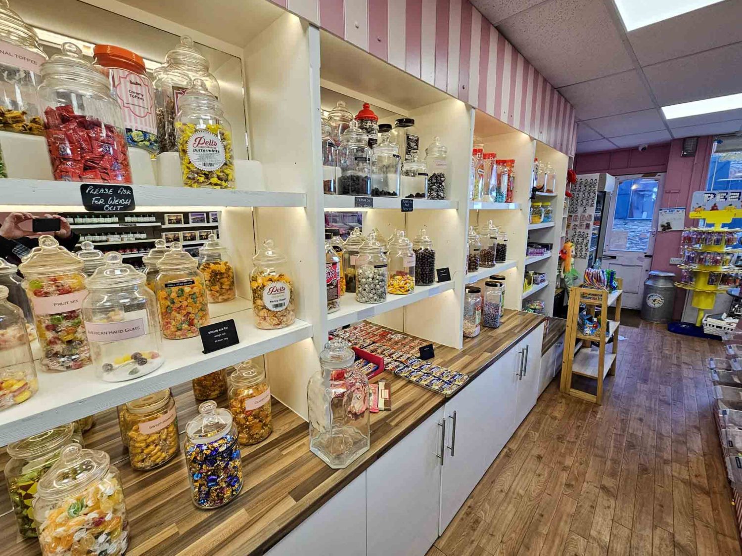 Catering business for sale in Brixham, Devon - High-Footfall Confectionery Shop Opposite Brixham Harbour