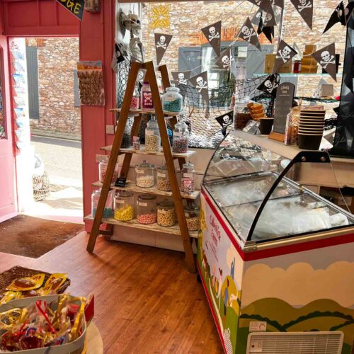 High-Footfall Confectionery Shop Opposite Brixham Harbour