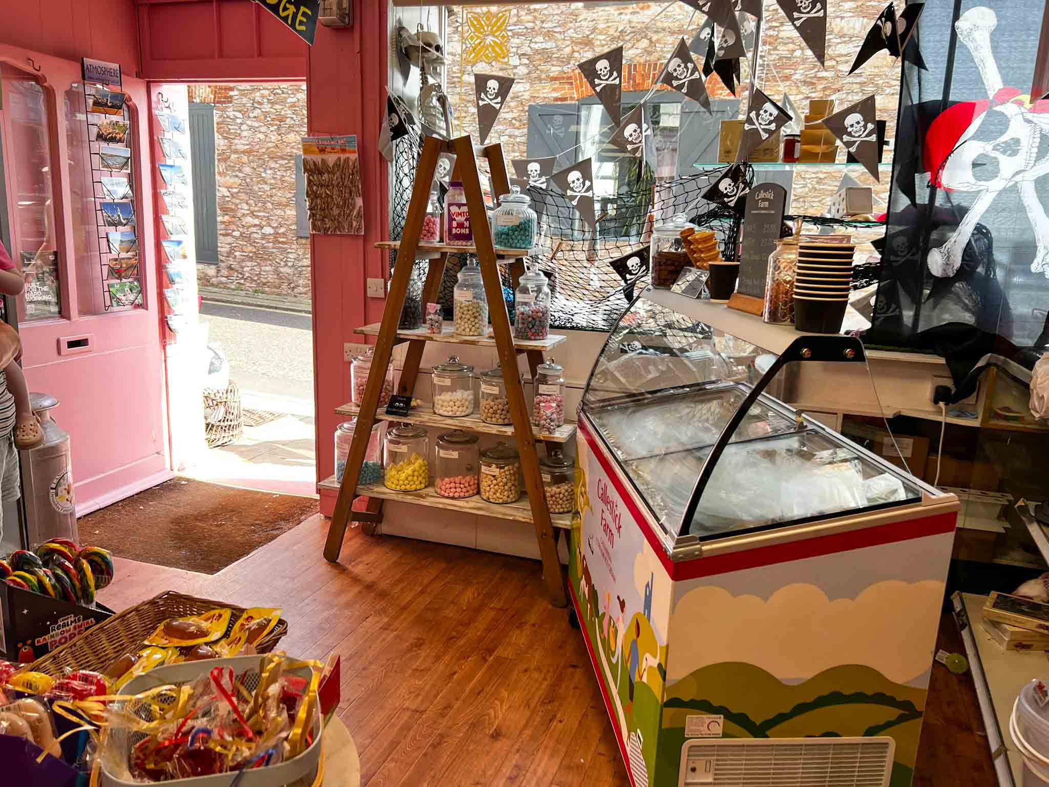 High-Footfall Confectionery Shop Opposite Brixham Harbour