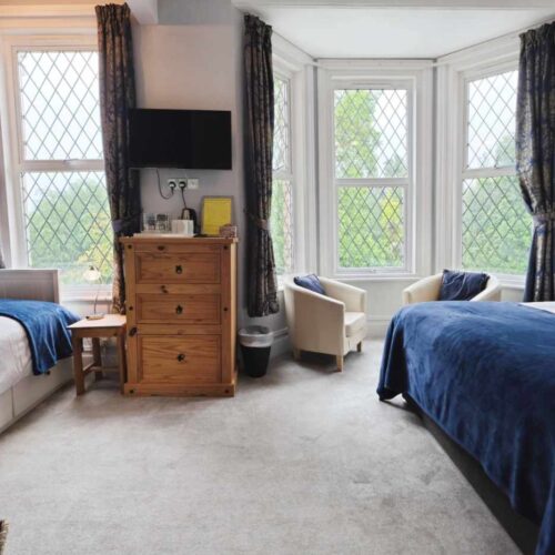 Hotel for sale in Paignton, Devon - A HIGHLY SUCCESSFUL GUEST HOUSE IN A PERFECT LOCATION