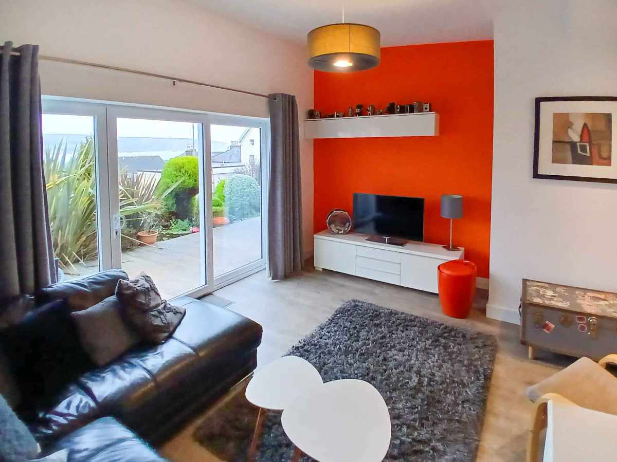 Immaculate Home with Income, Granny annex / letting unit or larger family home.