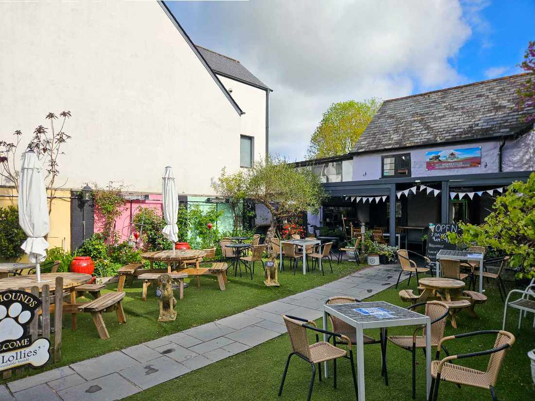 The Ultimate Countryside Café, Tearoom & Ice Cream Parlour