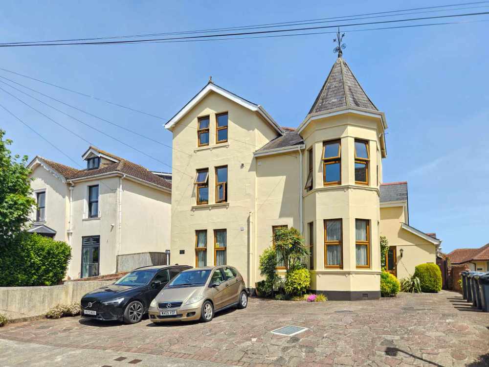 A Turnkey Five-Apartment Investment Opportunity