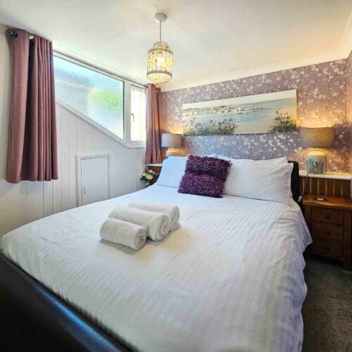 Hotel for sale in Brixham, Devon - A Charming Boutique Guest House – Prime Brixham, Devon Coastal Location