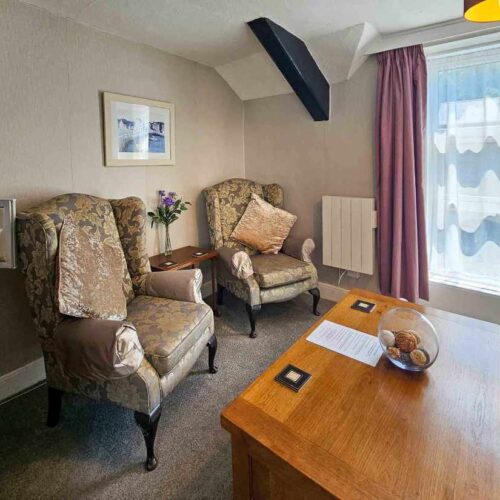 Hotel for sale in Brixham, Devon - A Charming Boutique Guest House – Prime Brixham, Devon Coastal Location