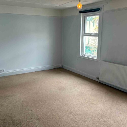 Holiday flat for sale in Torquay, Devon - A Successful Cafe with a 2 Bed Apartment Above in St Marychurch