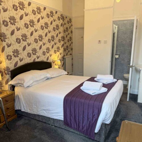Hotel for sale in Paignton, Devon - Profitable 15-Bedroom En-Suite Hotel Near Beach & Town Centre