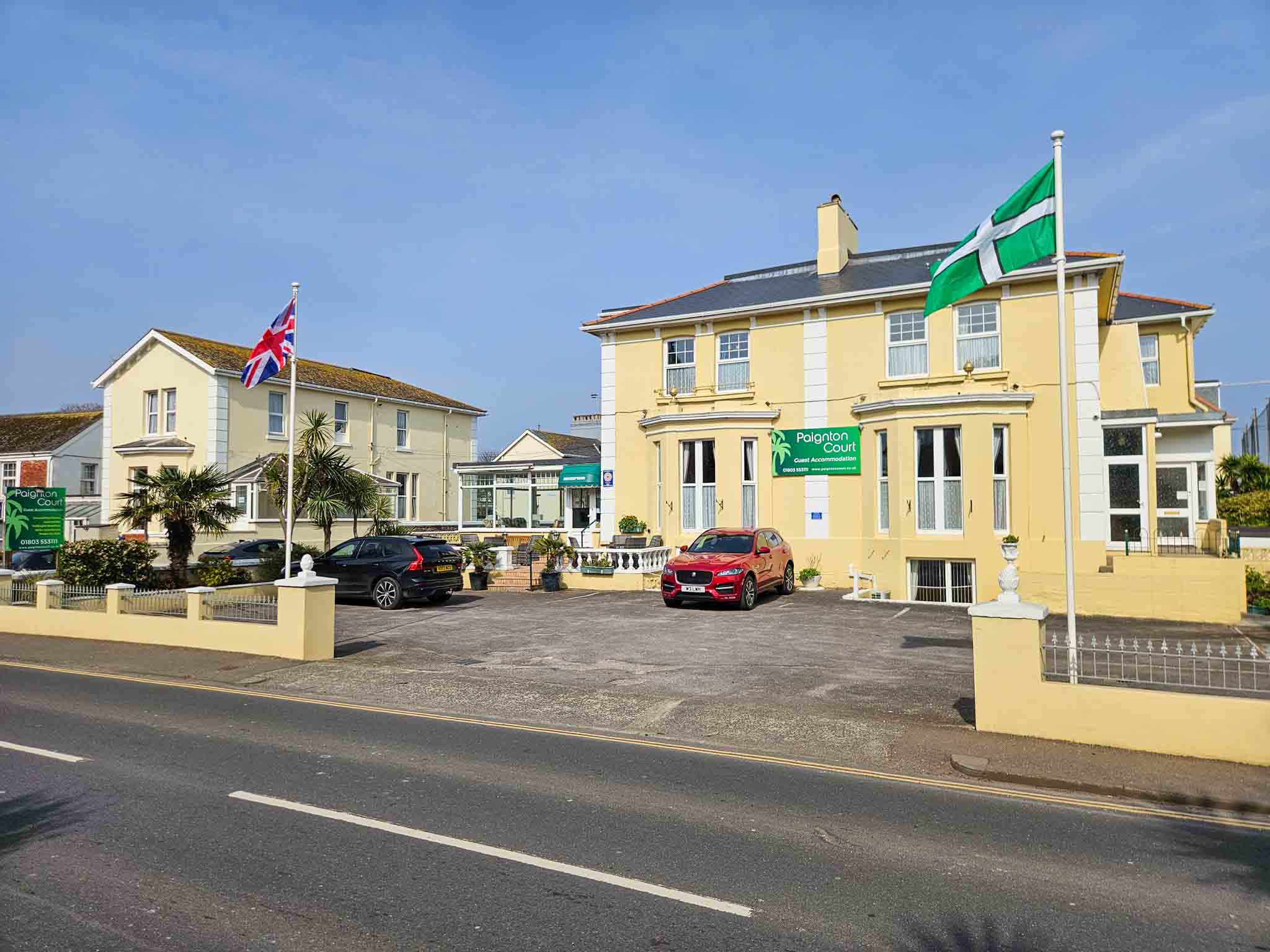 Profitable 15-Bedroom En-Suite Hotel Near Beach & Town Centre