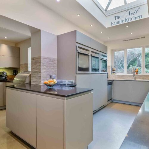 Hotel for sale in Carbis Bay, Cornwall - A beautifully presented detached 9-bedroom en-suite guest house