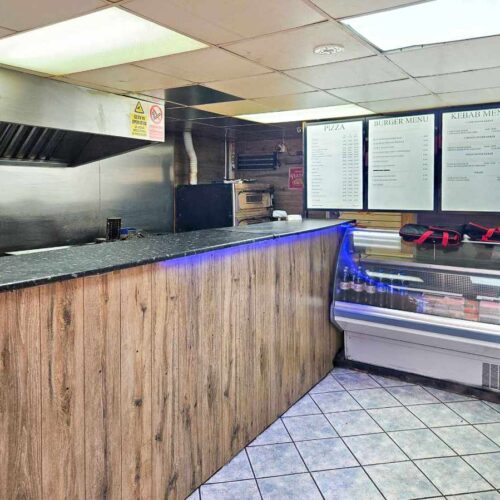 Restaurant for sale in Teignmouth, Devon - Highly prominent Pizza / Kebab take-away business for sale