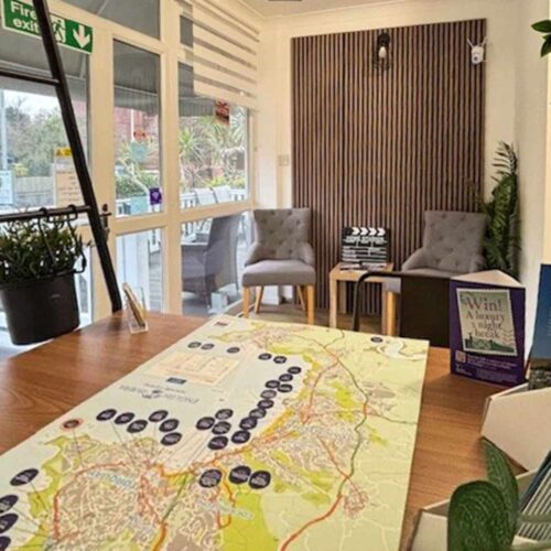 Hotel for sale in Paignton, Devon - Beautiful & Versatile Large Guest House for Sale in a Prime Location
