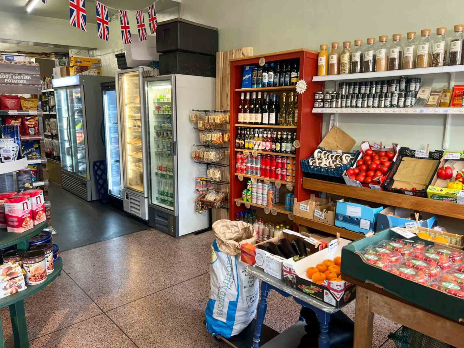 Takeaway for sale in Bishopsteignton, Devon - Established Village Store & Lifestyle Business with 2/3 Bed Flat and Estuary...