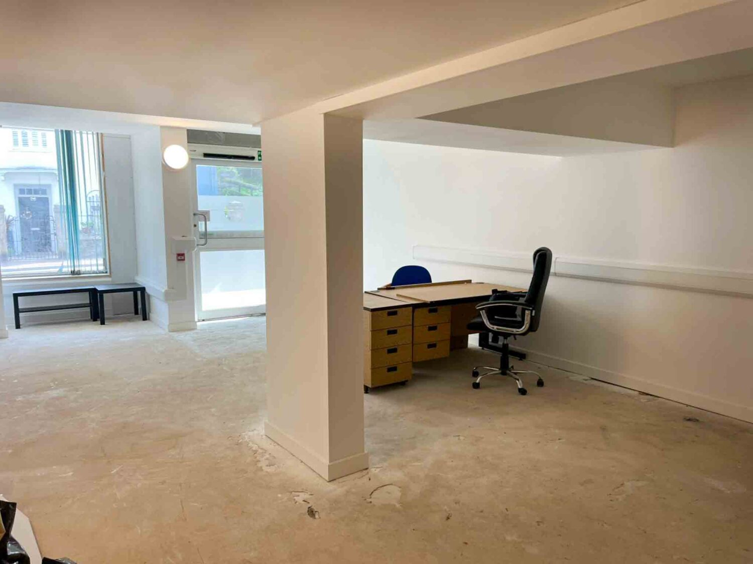 Retail store for sale in Brixham, Devon - Superb Large Office/Retail Premises in the Heart of Brixham Town Centre