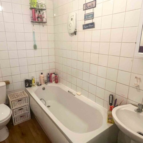 Development opportunity for sale in Torquay, Devon - 3 bedroom, Mid-Terrace house for sale – Investment