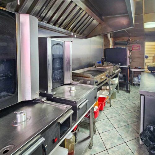 Restaurant for sale in Teignmouth, Devon - Highly prominent Pizza / Kebab take-away business for sale