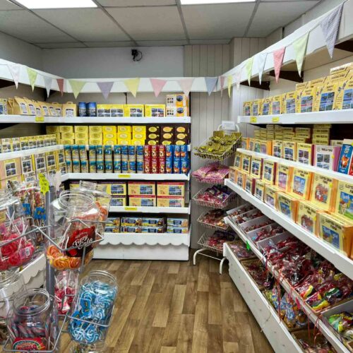 Retail store for sale in Br, Devon - conic Harbour front Confectionery business in Brixham – Turnkey Opportunity