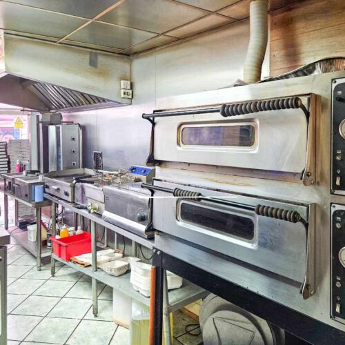 Restaurant for sale in Teignmouth, Devon - Highly prominent Pizza / Kebab take-away business for sale
