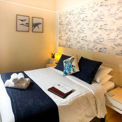 A beautifully presented 7 bedroom en-suite guest house